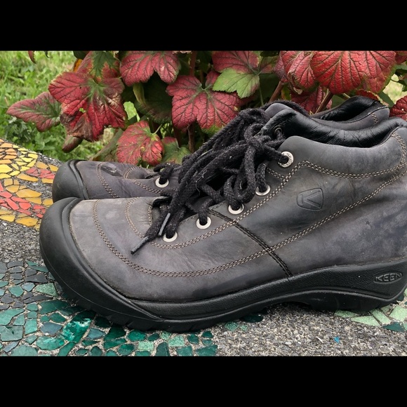 Keen men\'s Charcoal Leather Mid Hiking Boots Size 10 main image 8